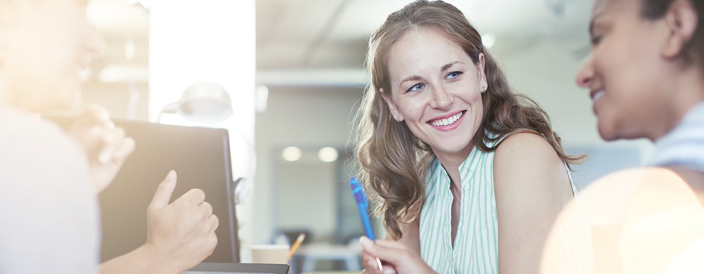hero_customer_relation_1440x560px